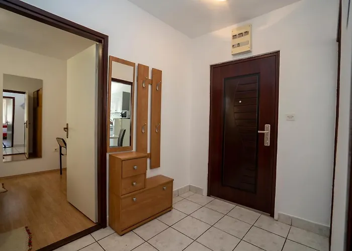 Apartament Curcic *